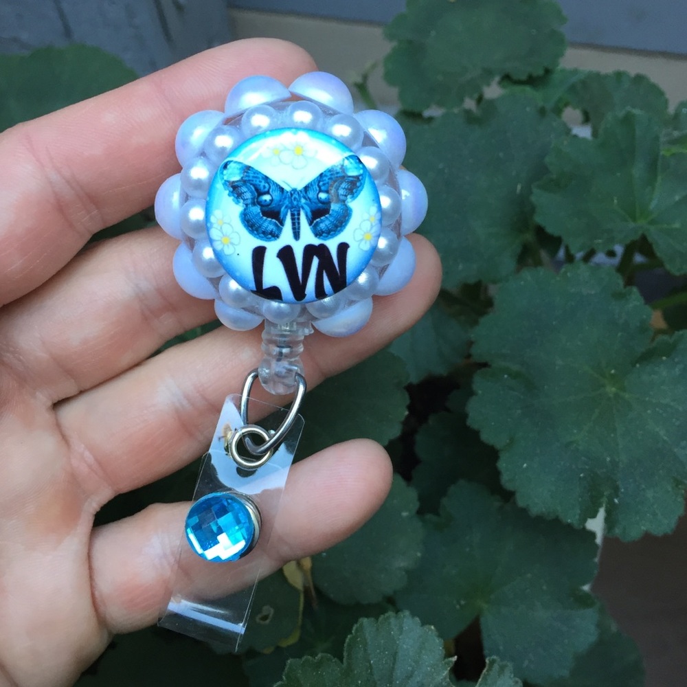 🎁BOGO🎁 LVN Badge Holder